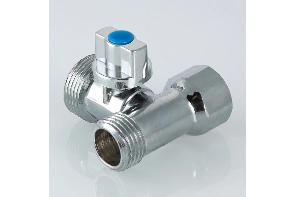 Кран шаровой для подключения сантехнических приборов 1/2х3/4х1/2 Valtec